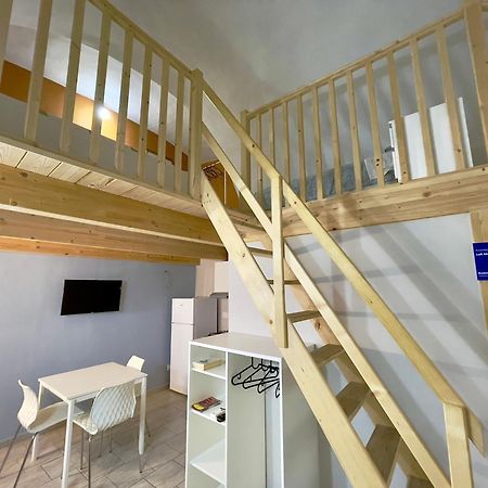 Loft Munira Apartment Naples Luaran gambar